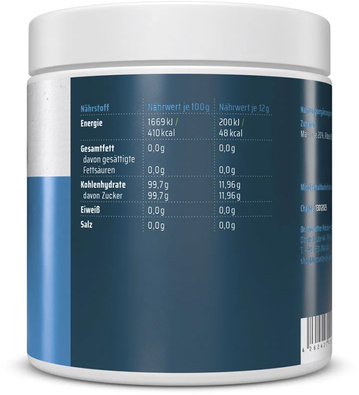 Weisser Behälter mit blauer Nährwerttabelle: Energie, Fett, Kohlenhydrate (davon Zucker), Eiweiss und Salz pro 100g und pro Portion (12g) von T09 Balance Boost Pulver. Hohe Kohlenhydrat-/Zuckerwerte.