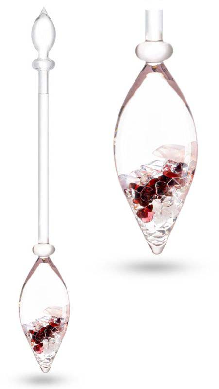 Bastoncino elegante in vetro con pietre preziose, punta superiore appuntita e fiala a goccia. Dentro brillano cristalli di rocca chiari e gemme rosso-arancio come corniola e calcite arancione. A destra, primo piano della fiala piena.